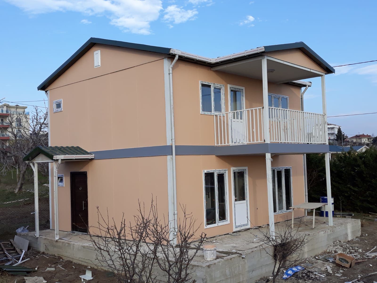 114m2. Prefabrike Dubleks Binası